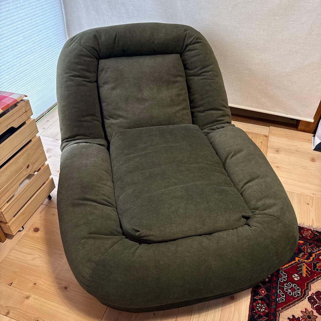 お気に入りだった包み込まれる『モスグリーン　1人掛け 低反発ソファ ベッド』