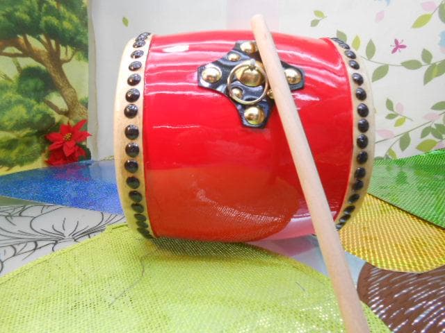 新品未使用(送料無料)9500円　エイサー小太鼓18*20cm撥付き