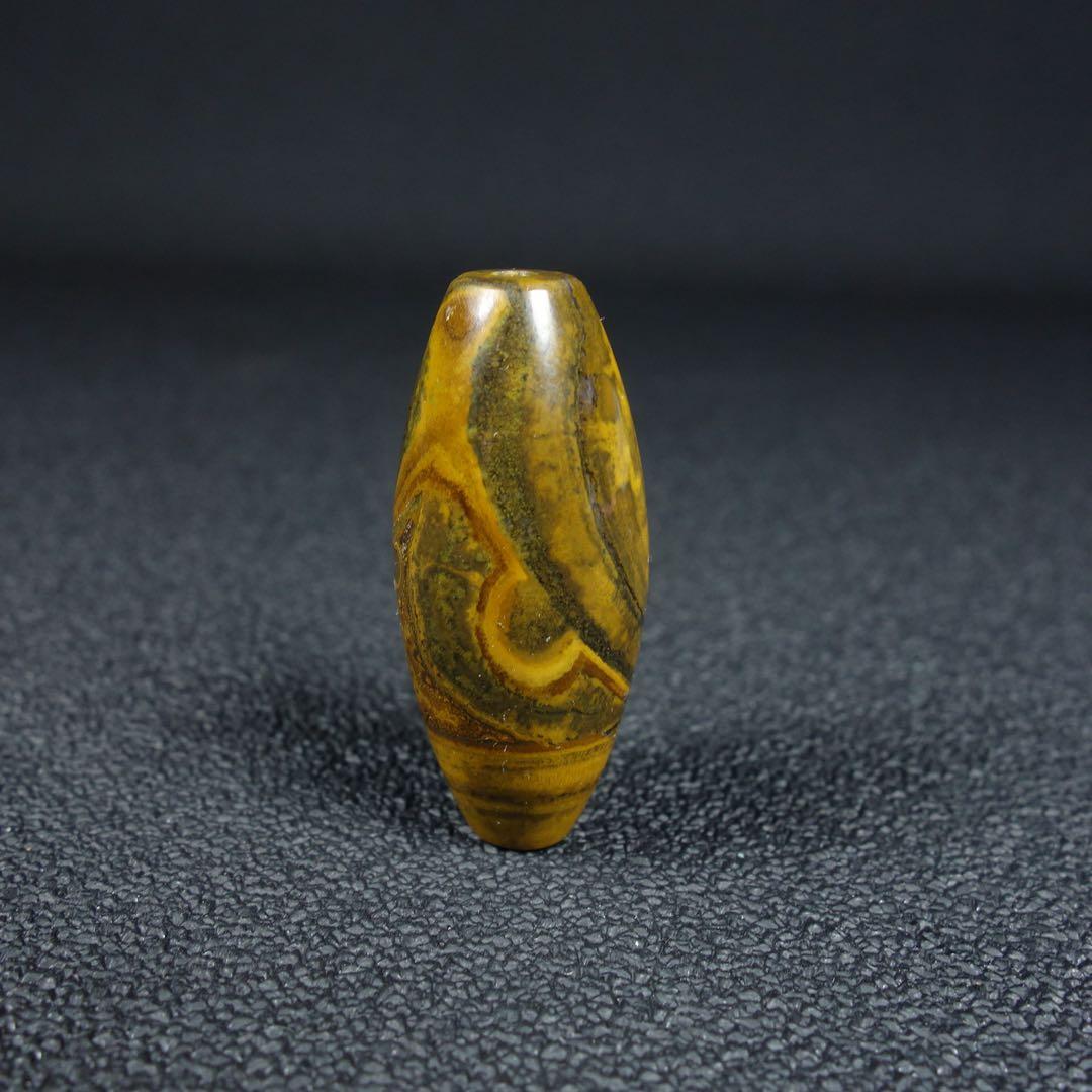 清時代 珍しい天然 T目の形 チベット 目天珠 ペンダント瑪瑙 緒締玉 アゲート