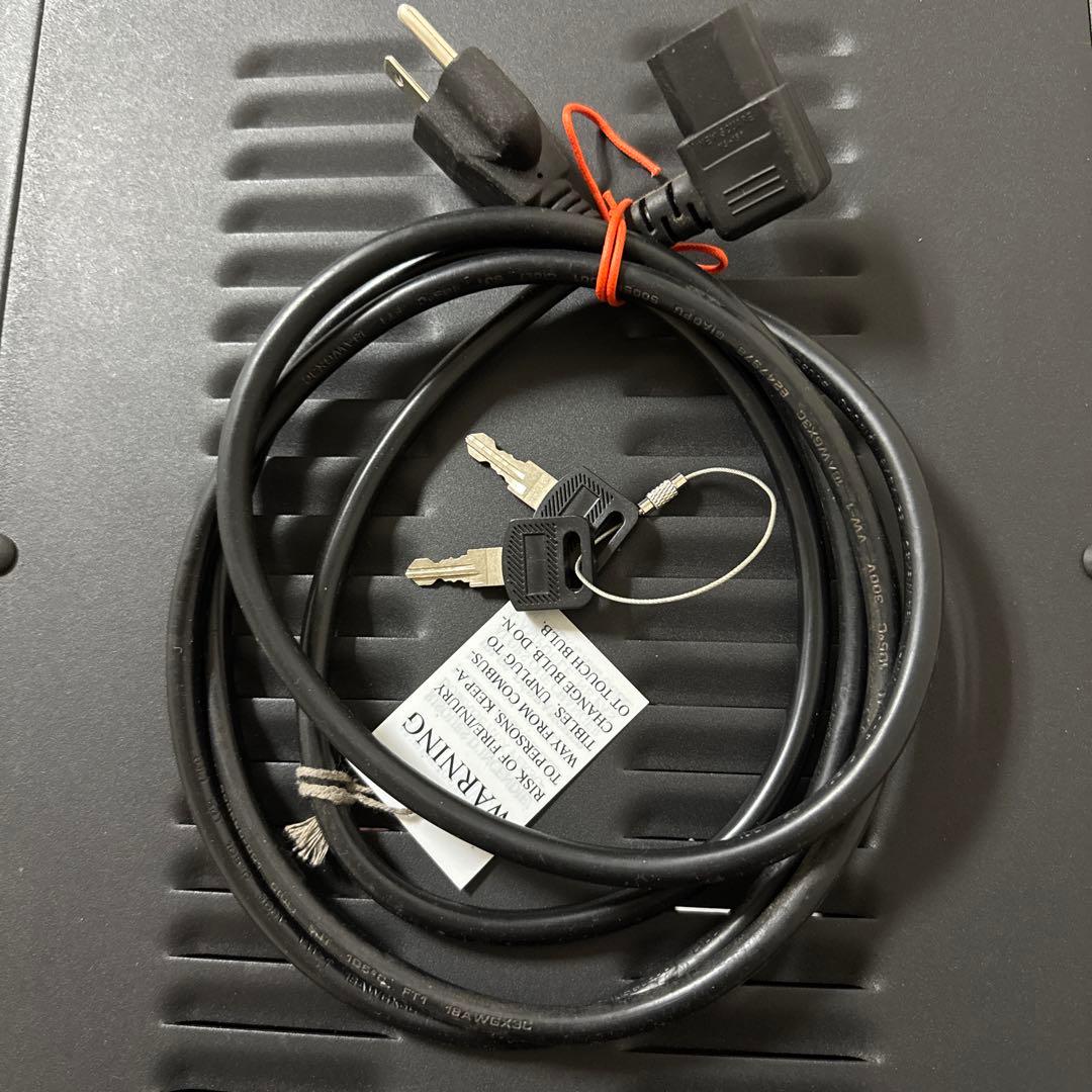 OAKLEY オークリー 公式ディスプレイケース