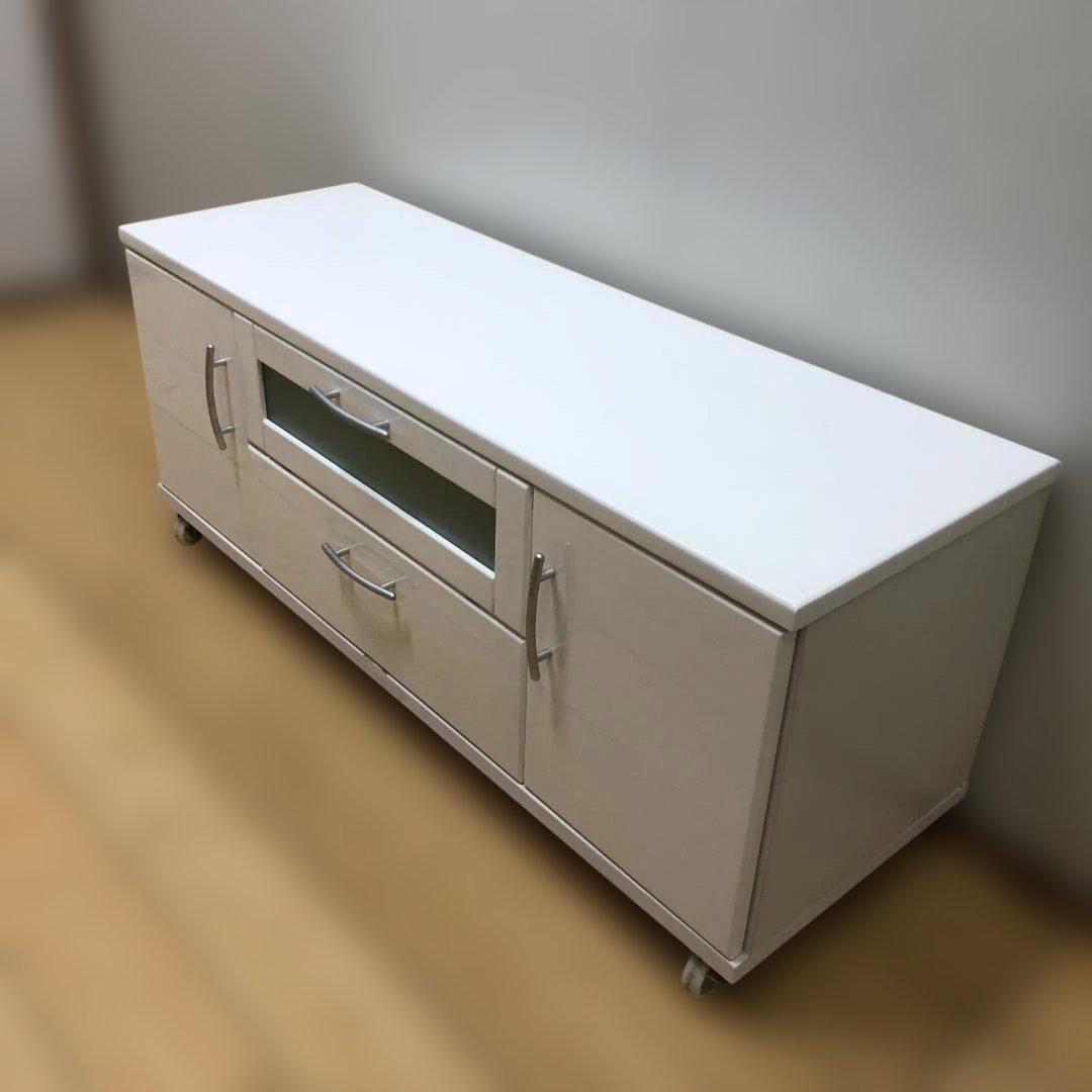 送料無料 テレビ台 ローボード 白 キャスター付き ガラス扉 250803-3