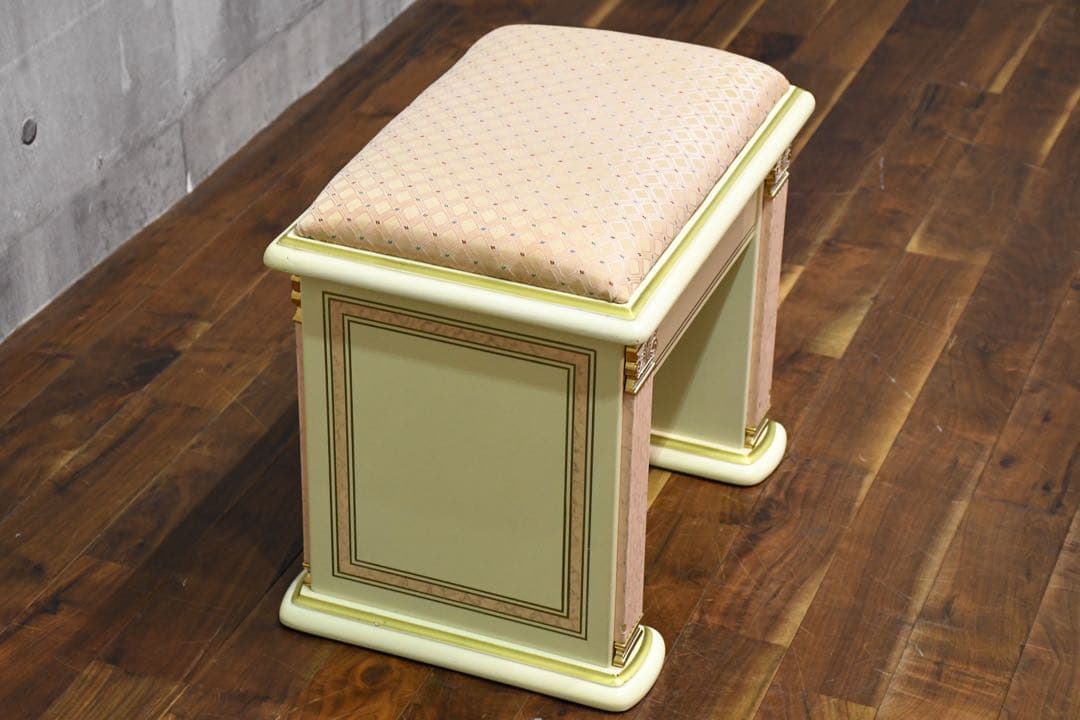 DGC71 イタリア製 スツール 姫系インテリア 腰掛け 椅子 玄関スツール