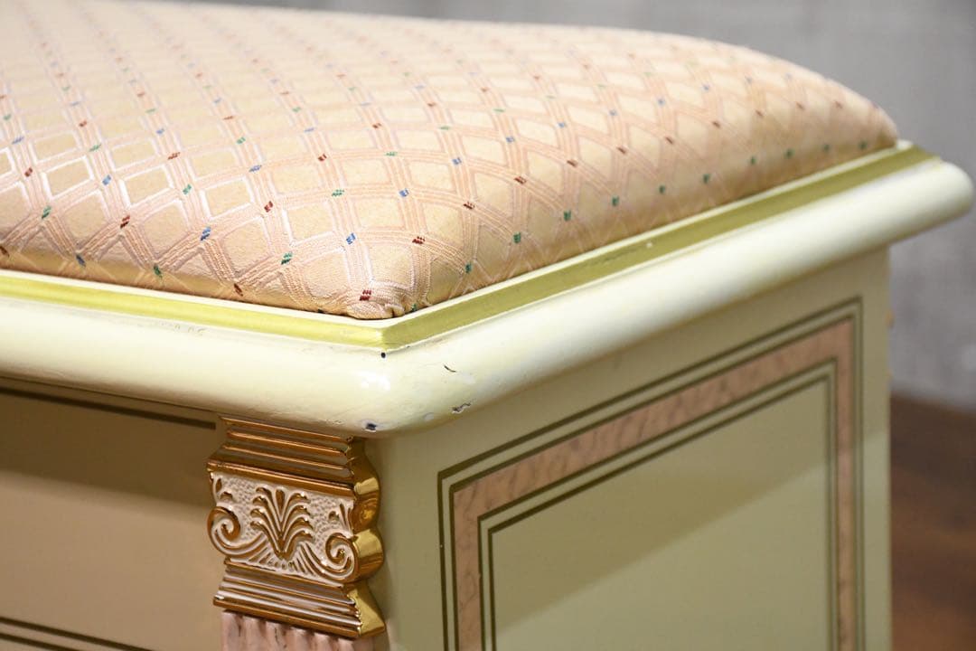 DGC71 イタリア製 スツール 姫系インテリア 腰掛け 椅子 玄関スツール