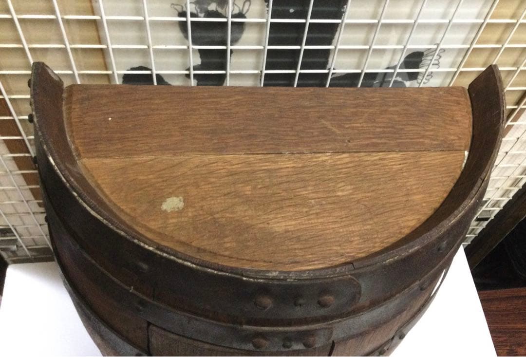 ウイスキー樽【キャビネットラック】　「USED」送料込み