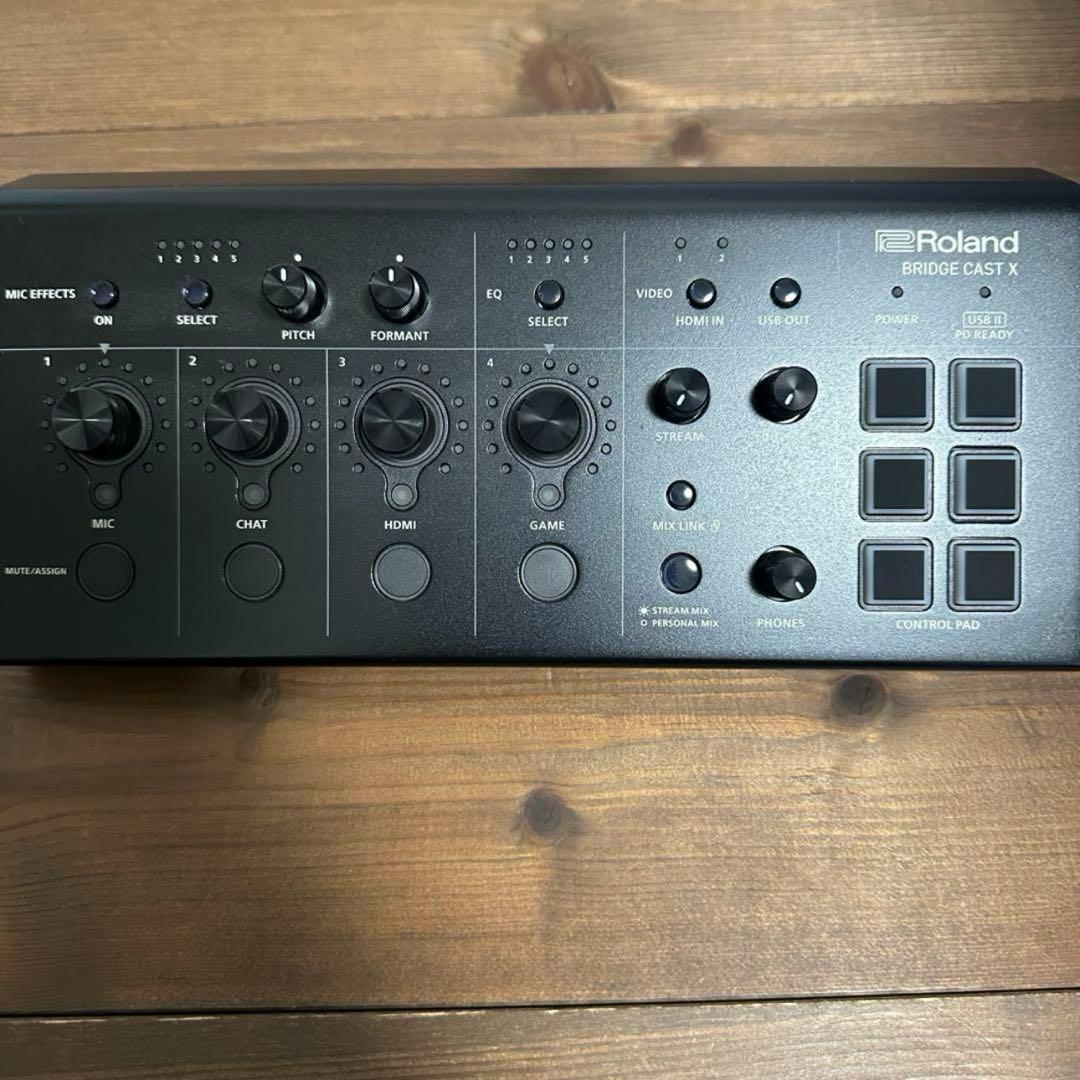 美品ローランド　デュアルバスゲーミングオーディオミキサーBRIDGECST X