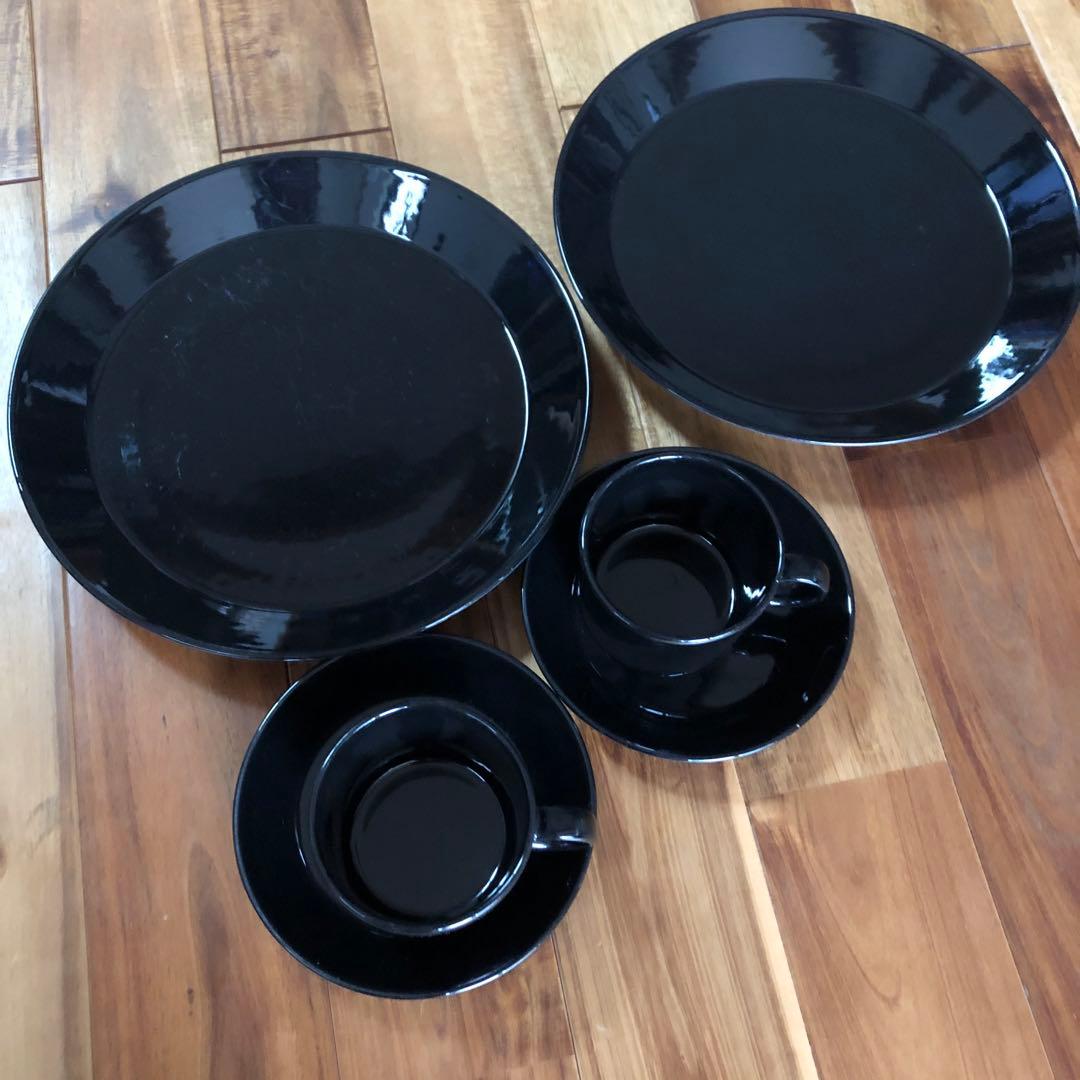 イッタラ　ティーマ　ブラック陶器食器セット