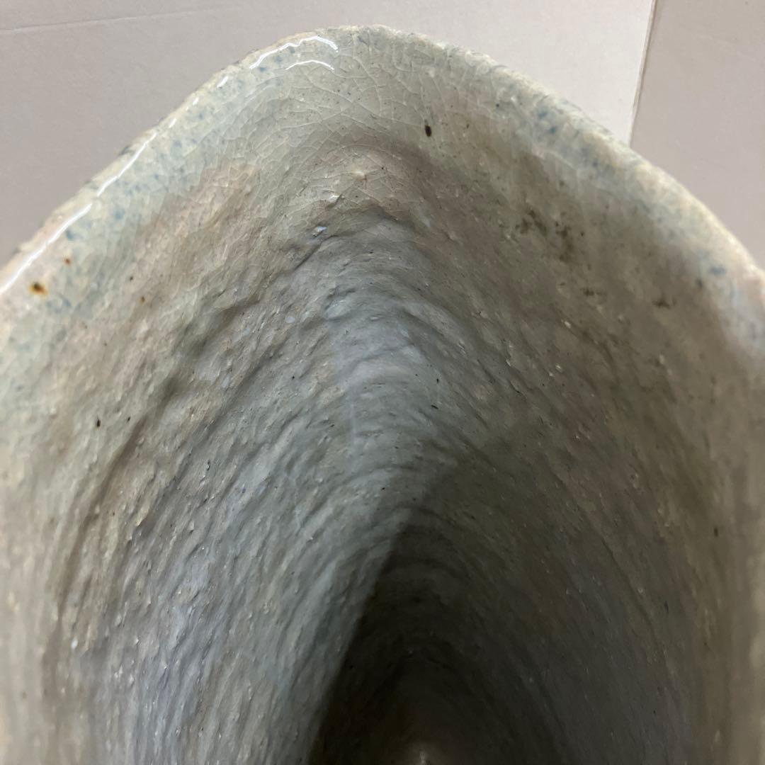 信楽焼手造り花器吹藍楕円