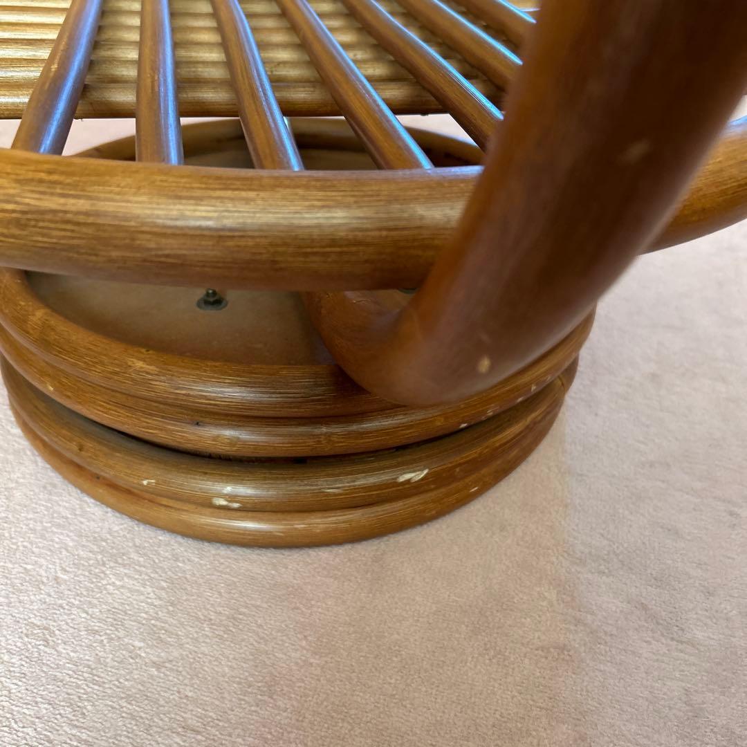 ラタンのテーブル ガラス天板 直径81cm ガラス直径73cm 高さ50cm