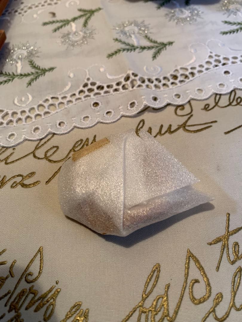 ドイツ製　置物　レアな大型の未使用の陶器のキャンドルハウス細かく作られて可愛い！