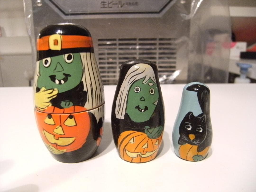 ロシア製品★ハンドメイド 置物 ハロウィン 魔法使い 魔女 マトリョーシカ 人形