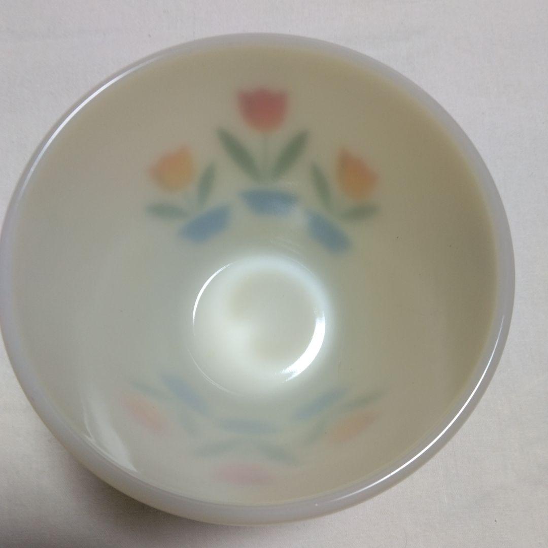 ヴィンテージFire King チューリップ柄 グリースジャー·アイボリー