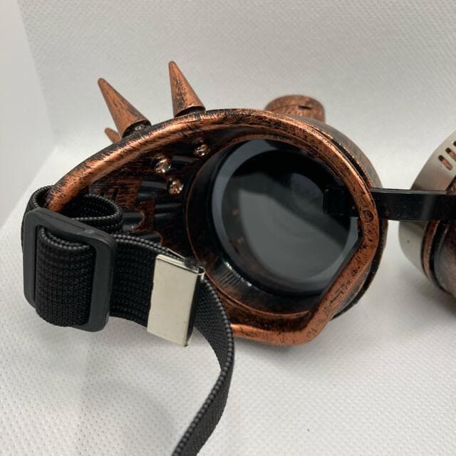 10個性的メガネ★コスプレ眼鏡★光るゴーグル★ヴィンテージサングラス ゴシック○