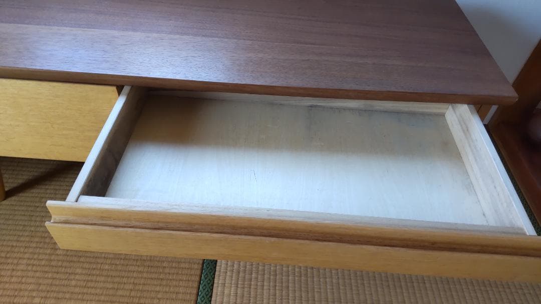 サイドボード　リビングボード　ヴィンテージ　レトロ　北欧　モダン