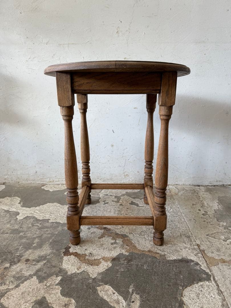 ビンテージ ラウンドコーヒーテーブル　ラウンドセンターテーブル