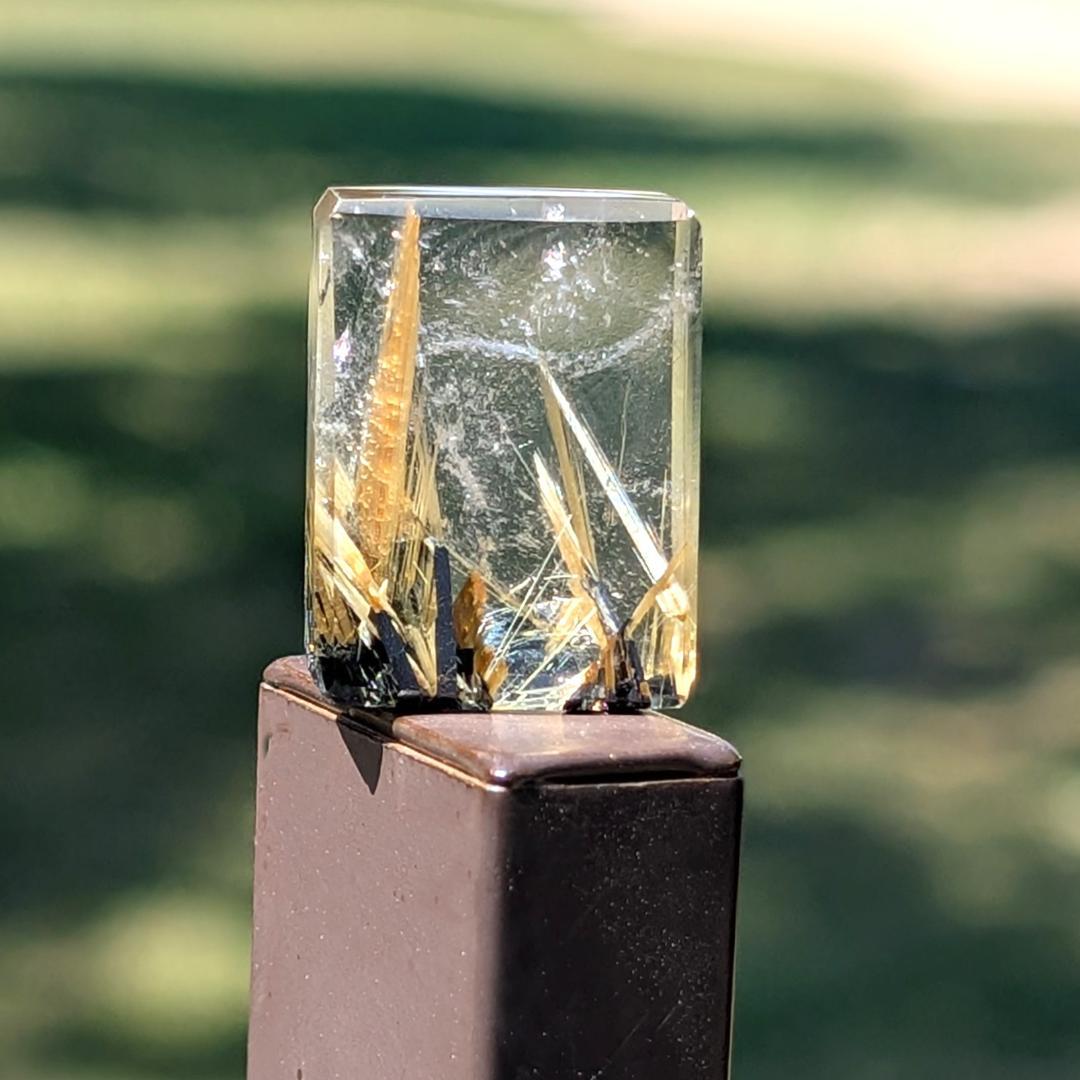 一点物 太陽放射ルチル 磨き原石 スクエアルース お財布サイズ 金運のお守り