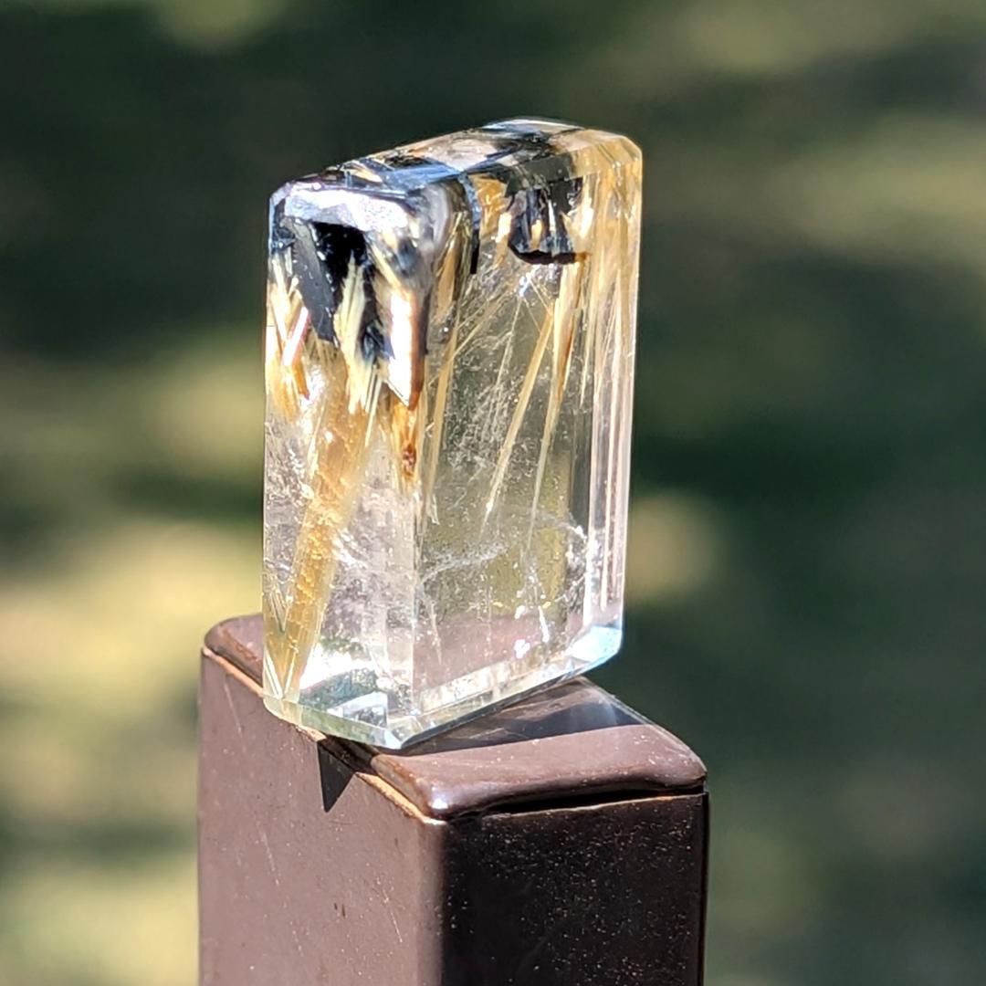 一点物 太陽放射ルチル 磨き原石 スクエアルース お財布サイズ 金運のお守り