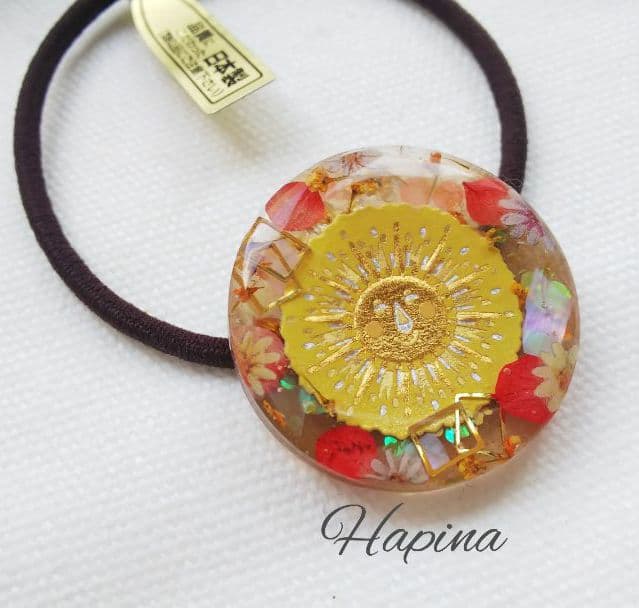 ギラギラ太陽②ラウンドレジンヘアゴム