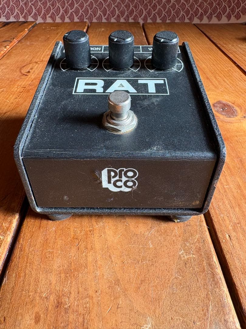 ProCo RAT2 ディストーション