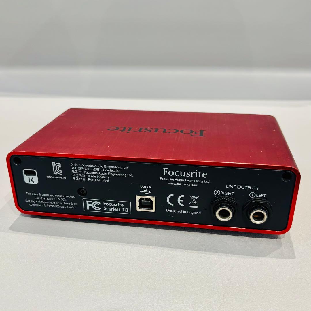 Focusrite Scarlett 2i2 オーディオインターフェイス　送料込