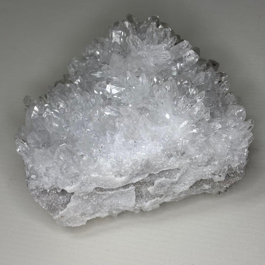 菊花水晶 1,287g クラスター 中国貴州省産