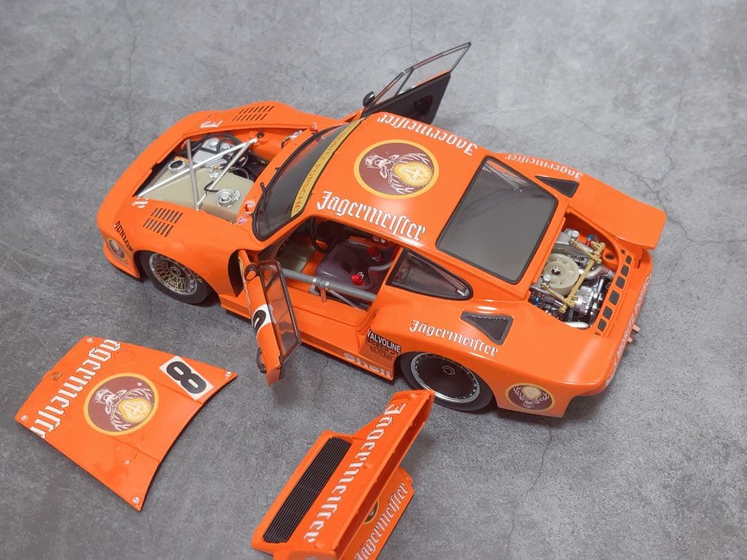 トゥルースケール 1/18 ポルシェ 935 1978 - メルカリ