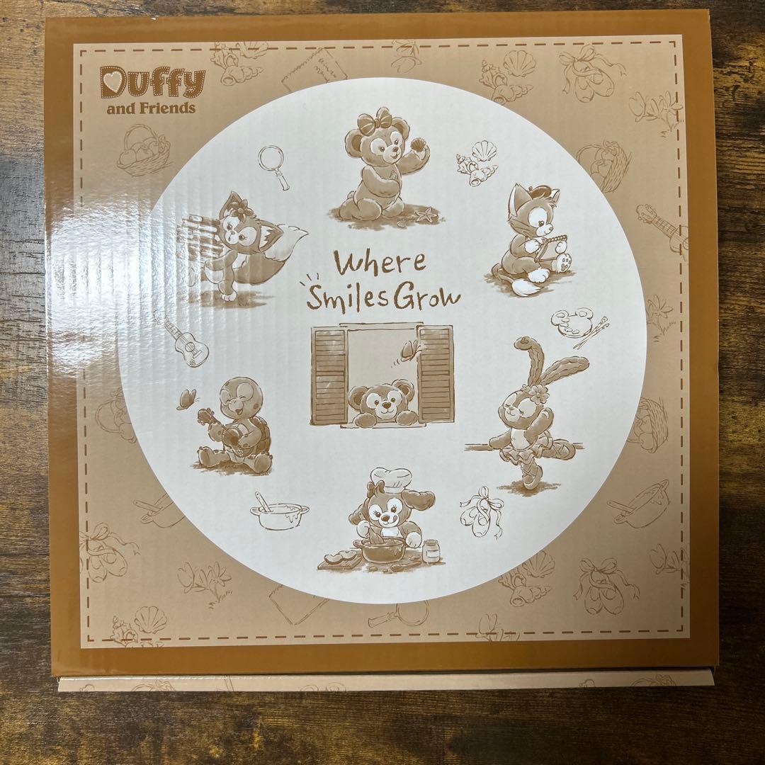 ダッフィー＆フレンズ掛時計 Where Smiles Grow