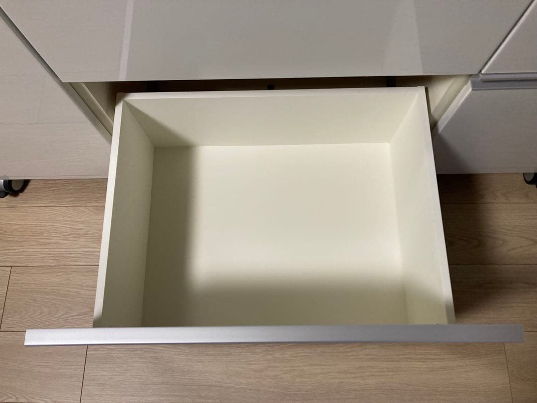 みみみんパモウナ キッチンカウンター 140㎝ キャスター付き 食器棚