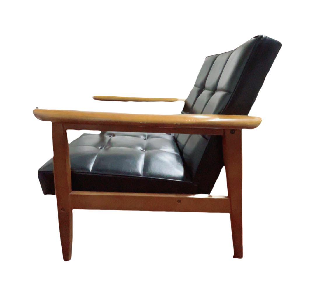 カリモク karimoku アームチェア 1人掛け ブラック レザー 木製 椅子