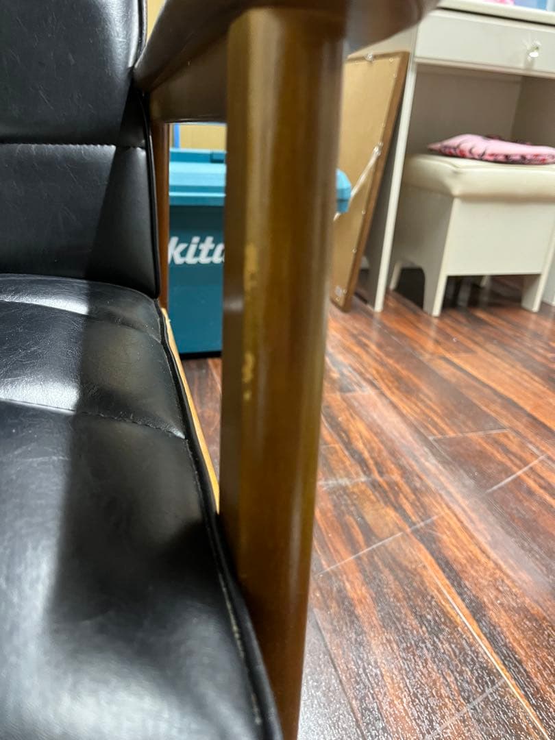 カリモク karimoku アームチェア 1人掛け ブラック レザー 木製 椅子