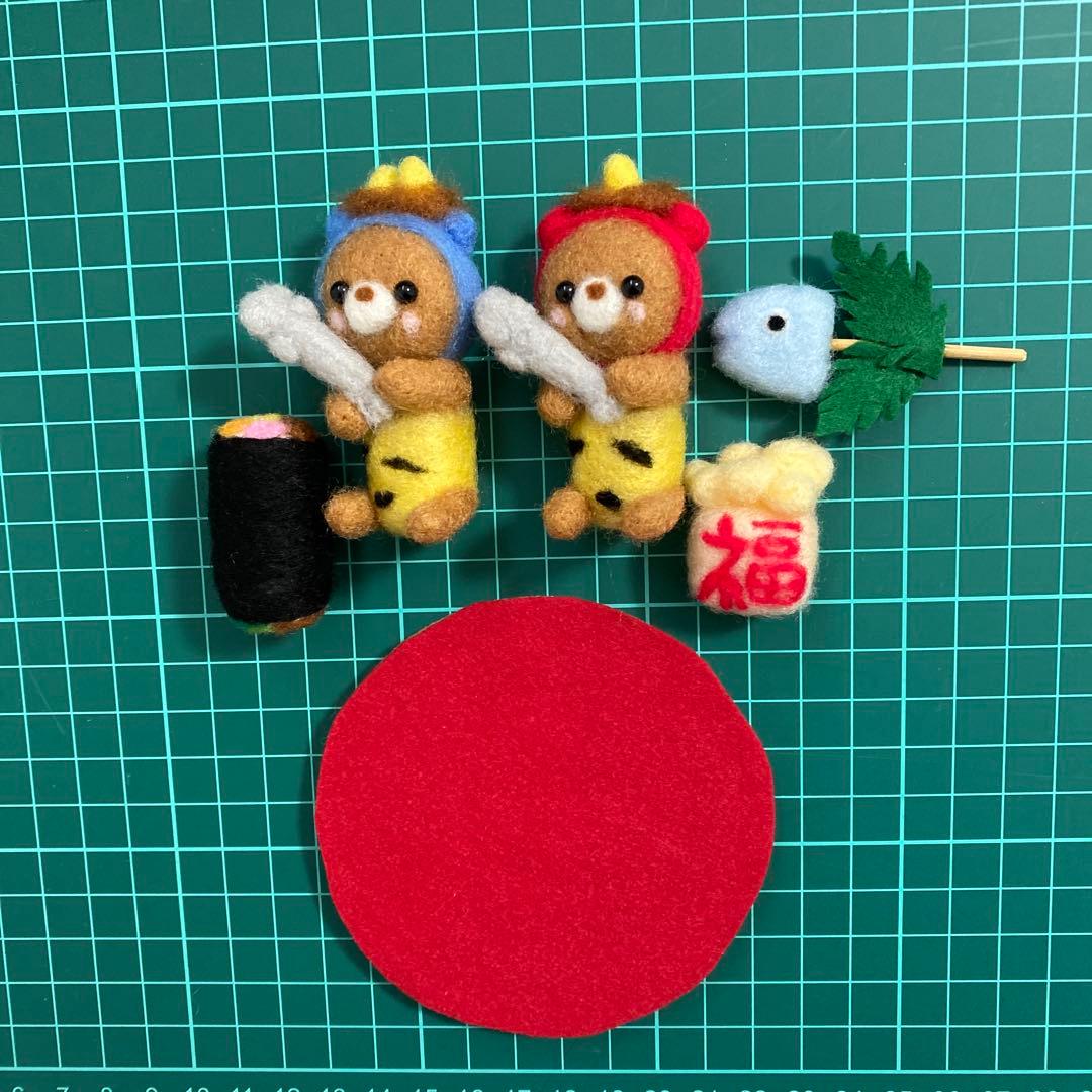 羊毛フェルト 節分 赤鬼青鬼くまさん - メルカリ
