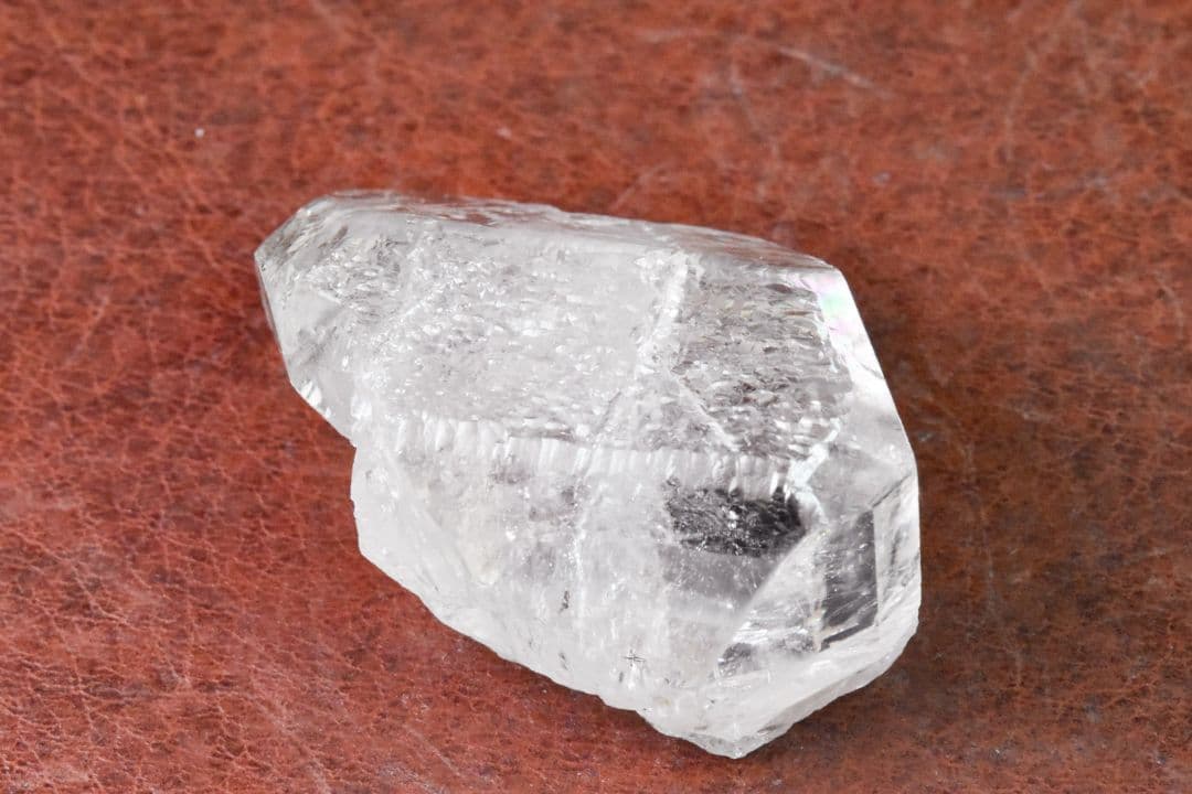 パキスタン スカルドゥ産 ライトピンクトパーズ原石