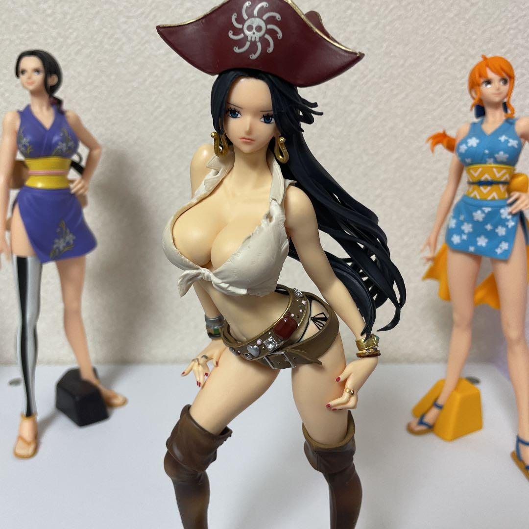 ワンピース フィギュア ハンコック ナミ ロビン - メルカリ