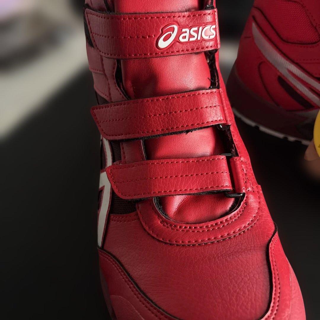 アシックス　asics 安全靴 赤　新品未使用26cm 大幅の値下げお断りします