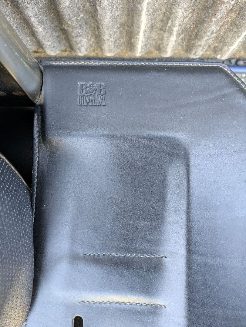 希少 B&B ITALIA Diesisディエシス 2P アントニオ・チッテリオ - メルカリ