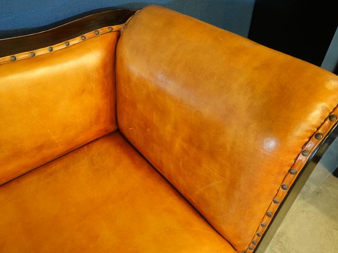 【価格見直しました】レザーソファ 3人掛け 本革調 アンティーク風 ノーブランド