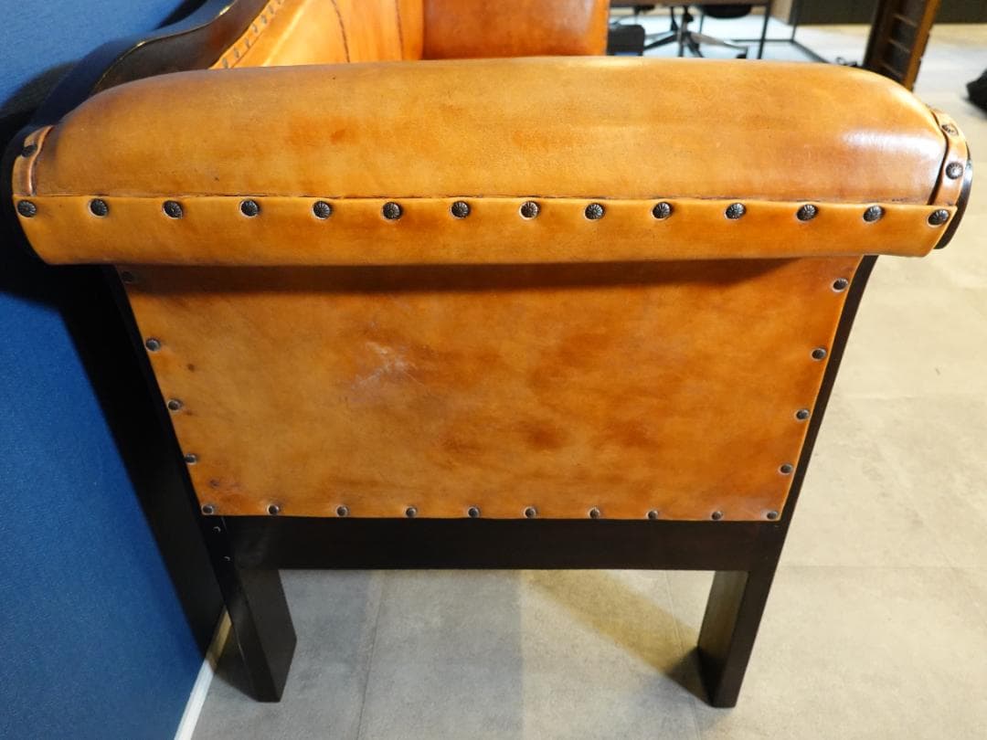 【価格見直しました】レザーソファ 3人掛け 本革調 アンティーク風 ノーブランド