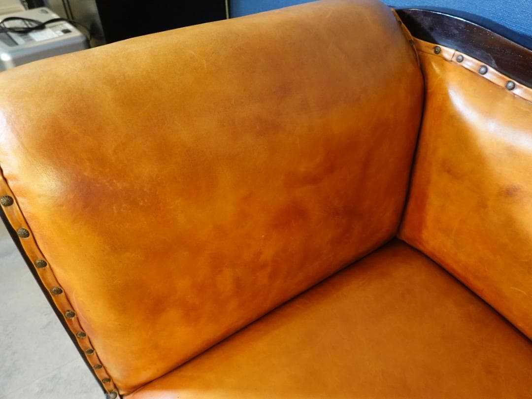 【価格見直しました】レザーソファ 3人掛け 本革調 アンティーク風 ノーブランド