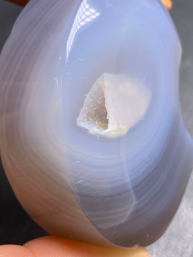 0606169  天然瑪瑙水晶共生月型