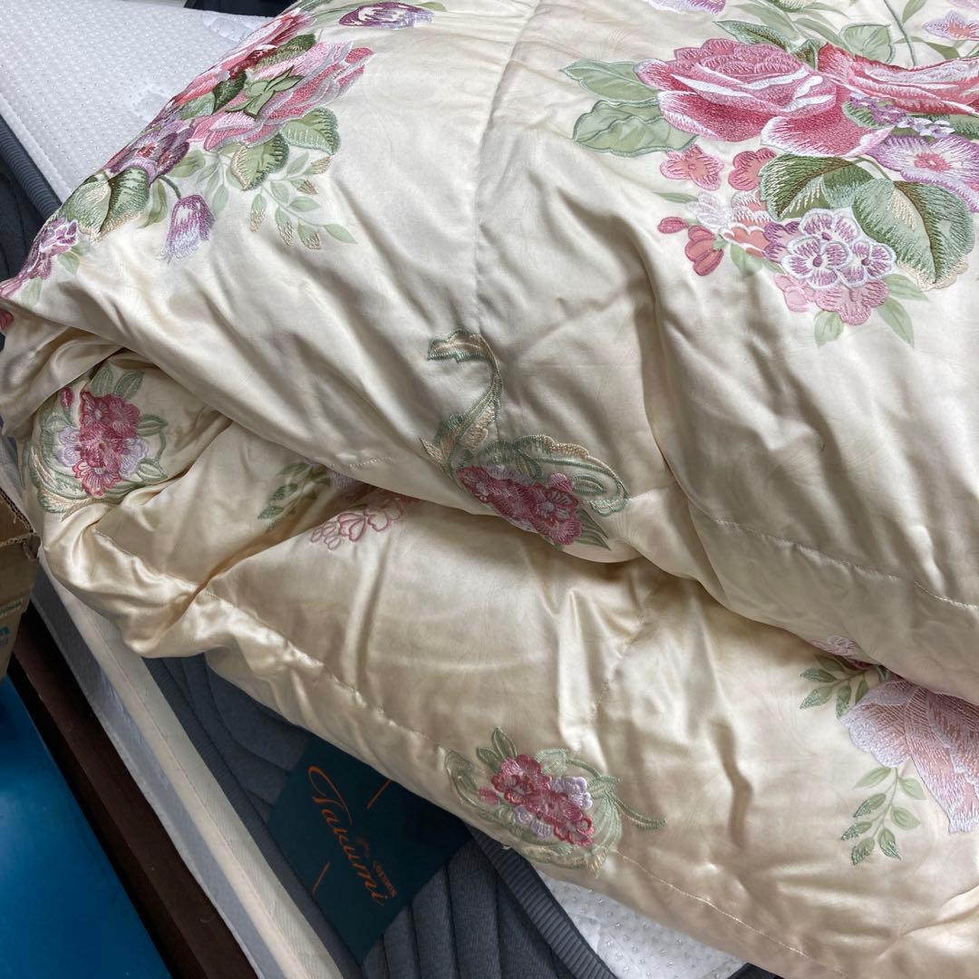 丸八真綿　最高級羽毛布団　ソワリー　シングル