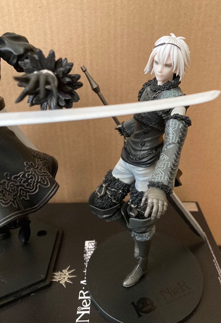 ニーアオートマタ　ニーアレプリカント　2B　A2　機械生命体　フィギュア