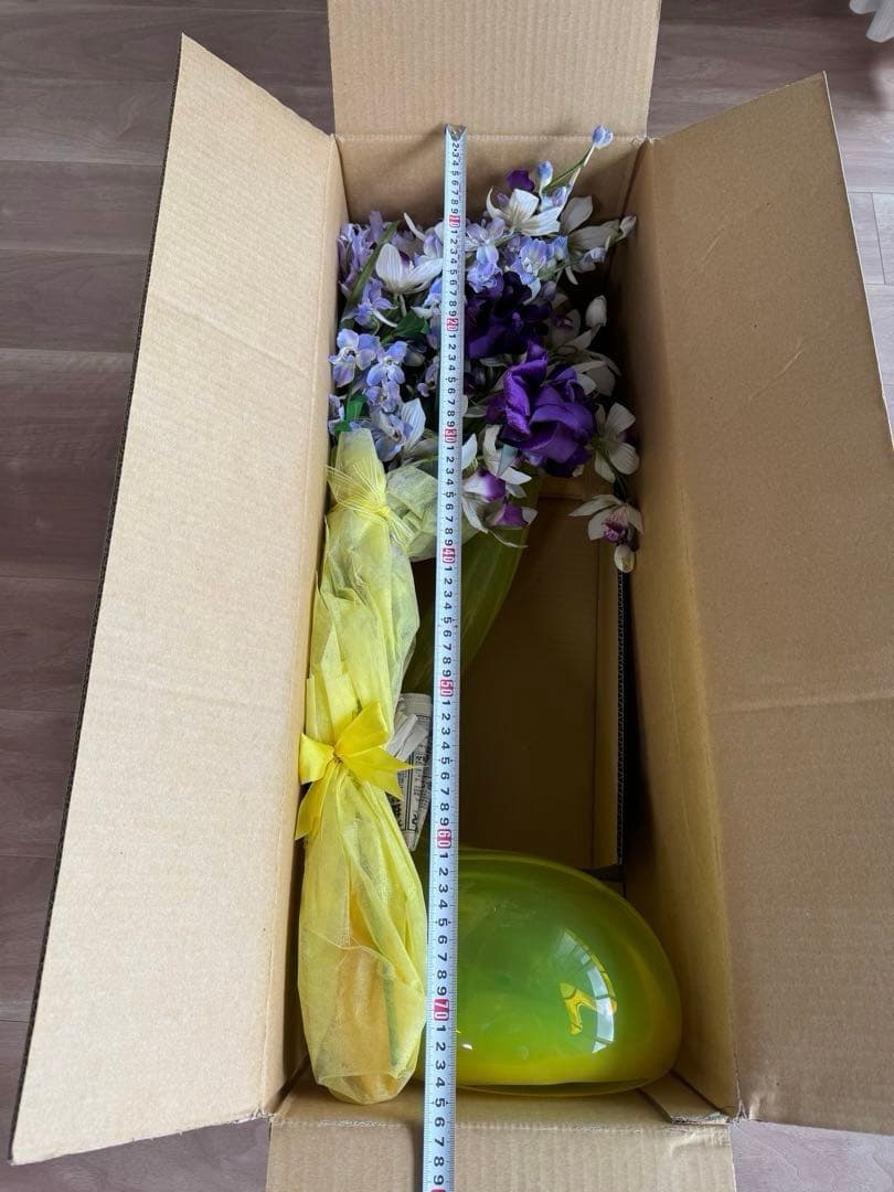 大型 ガラスイエローフラワーベース 造花アレンジ付き