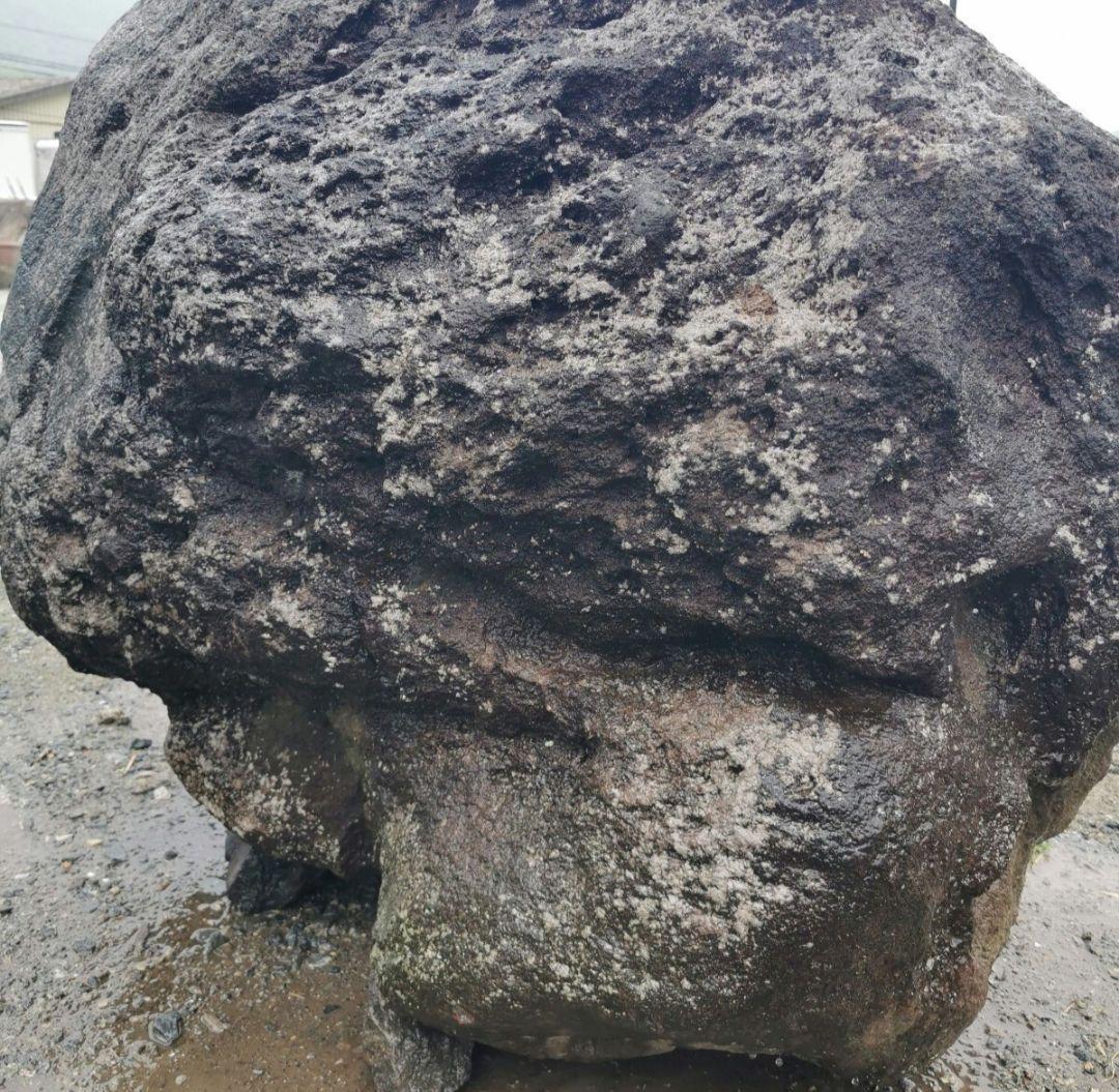 鳥海石　762キロ　庭石　石　石材 庭　坪庭　ガーデニング　置物　オブジェ