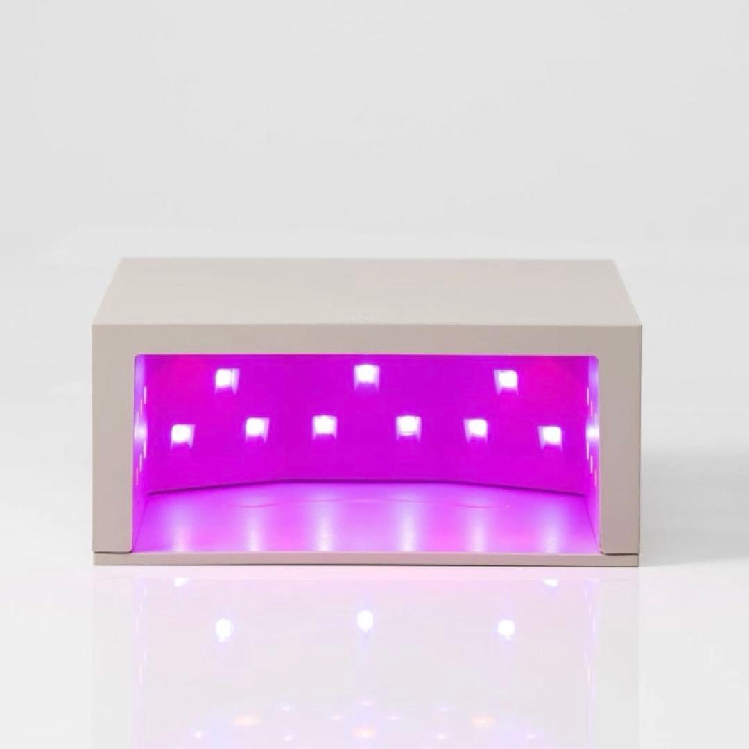 oui nails ネイルライト 美容機能付き