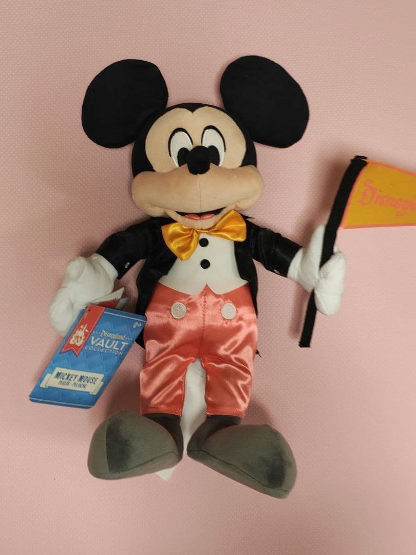 ミッキー ぬいぐるみ カリフォルニアディズニー 70周年 - メルカリ
