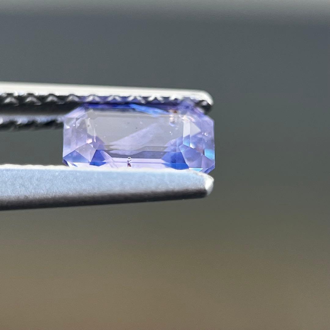 スリランカ産非加熱天然パープルサファイア