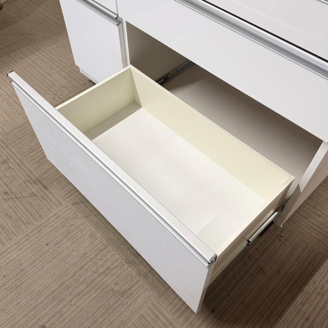 定価24万♪ 松田家具 117cm幅キッチンボード 食器棚 収納家具 鏡面仕上げ