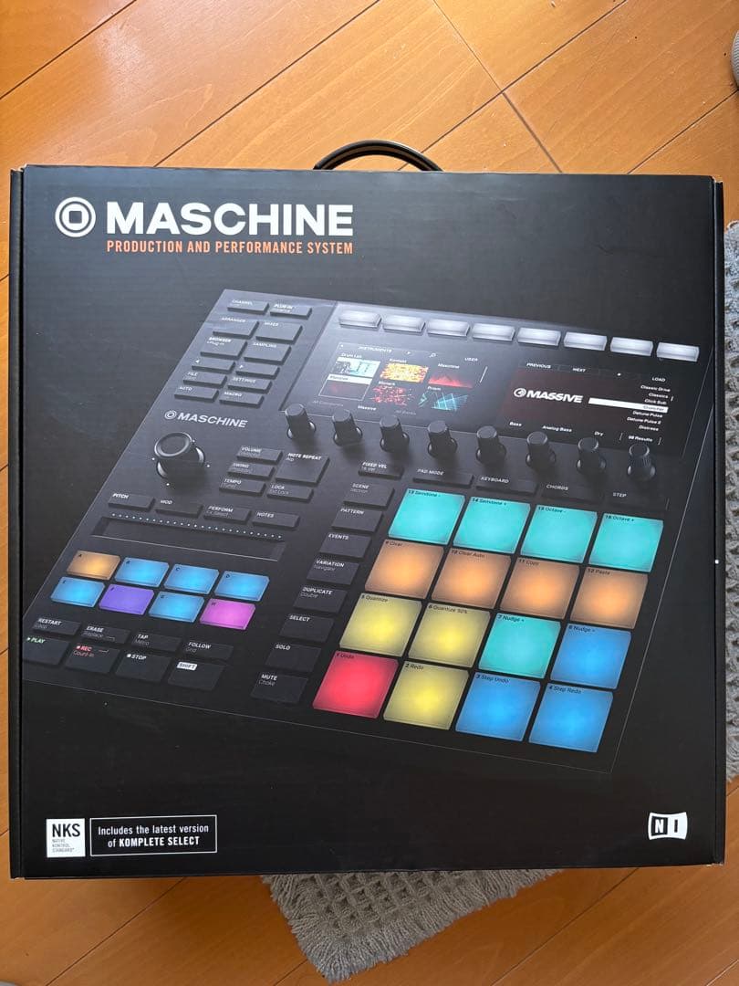 NativeInstruments MASCHINE MK3 デッキセーバー付き
