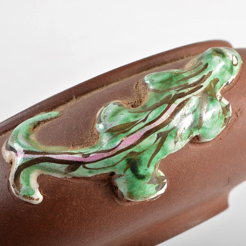 中国　紫砂　朱泥　貼神獣文　水孟　筆洗　霞軒銘　M　R6048