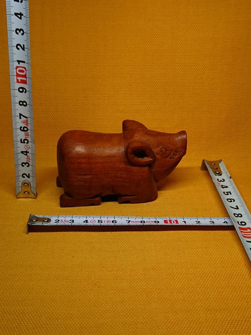 ブタ イノシシ 木彫 オブジェ 置物 インテリア 工芸品 美術品 A3030