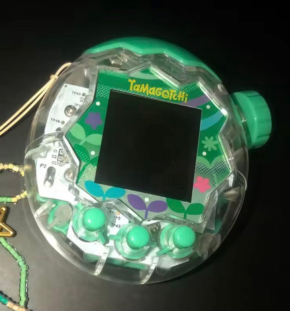 新品パーツ】限定値下げ！たまごっちパラダイス クリアシェル(パーツ